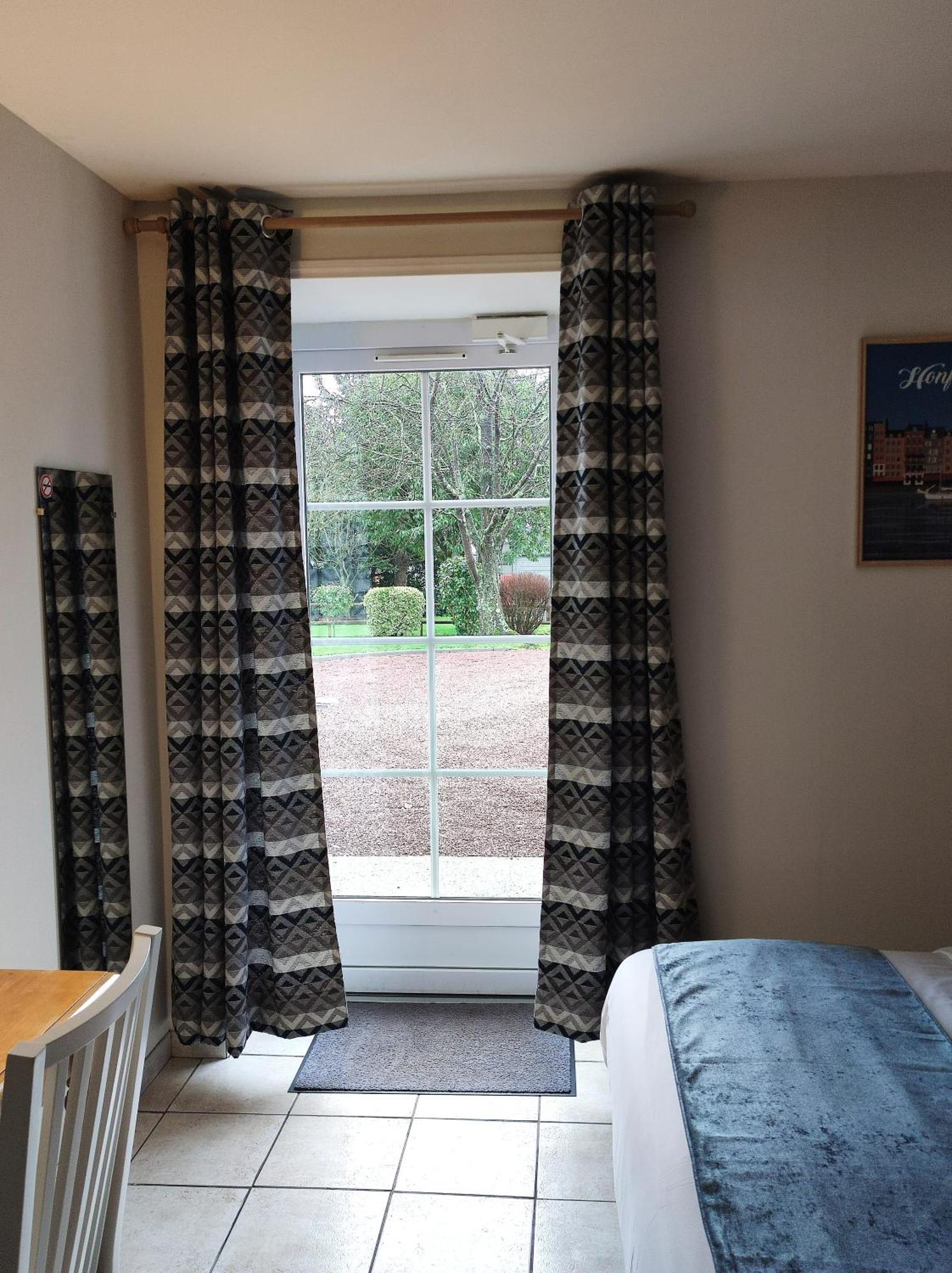 La Minoterie Bed & Breakfast Tessy-sur-Vire ห้อง รูปภาพ